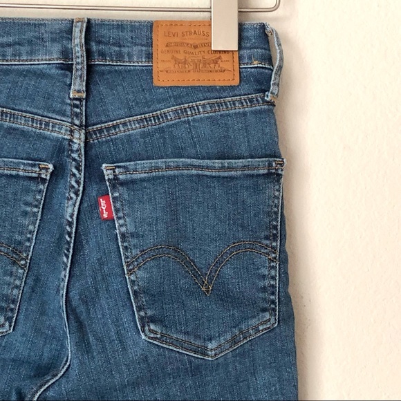 \Levi’s\• Mile High Super Skinny Side Zipper Jeans - Picture 11 of 16